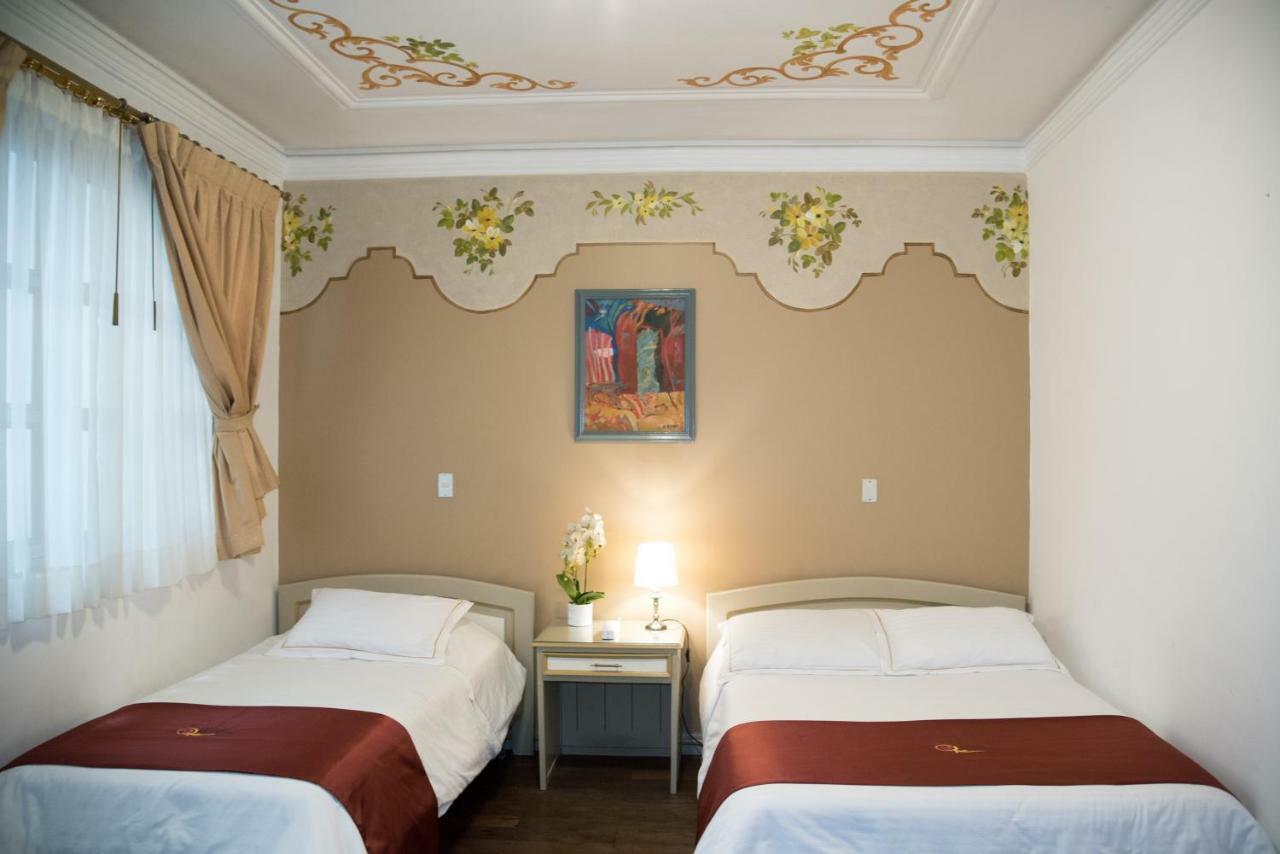Hotel La Orquidea Cuenca Exterior photo